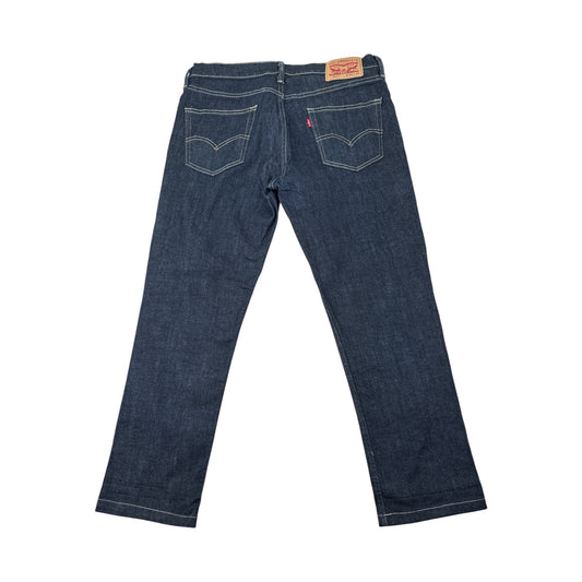 Levis