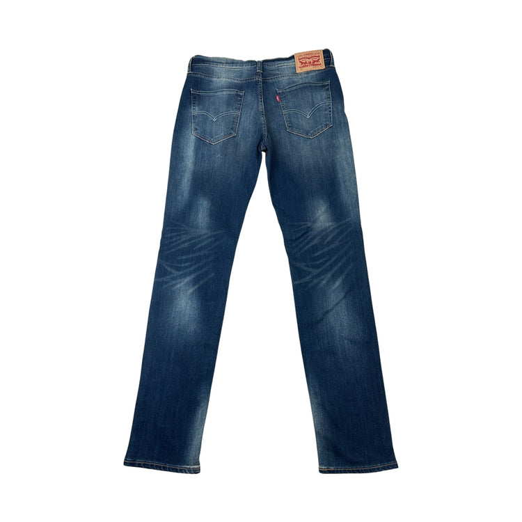 Levis