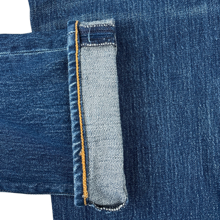 Levis